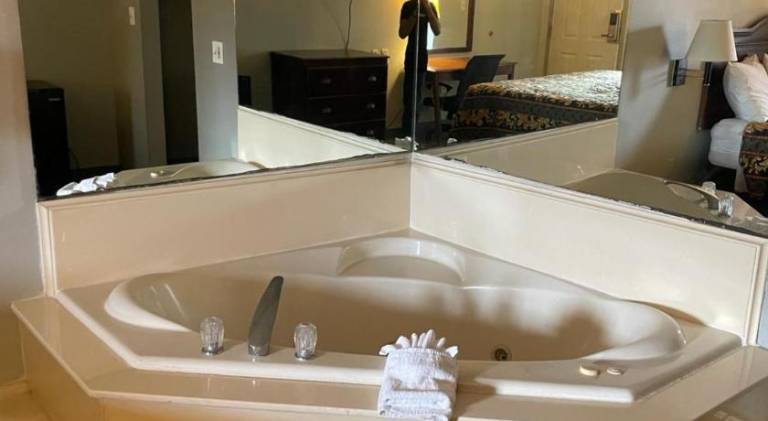 Nola Inn — photo 4