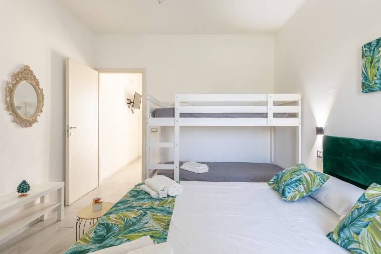 Apartment "Savana Gialla" with Private Terrace & Wi-Fi — photo 5