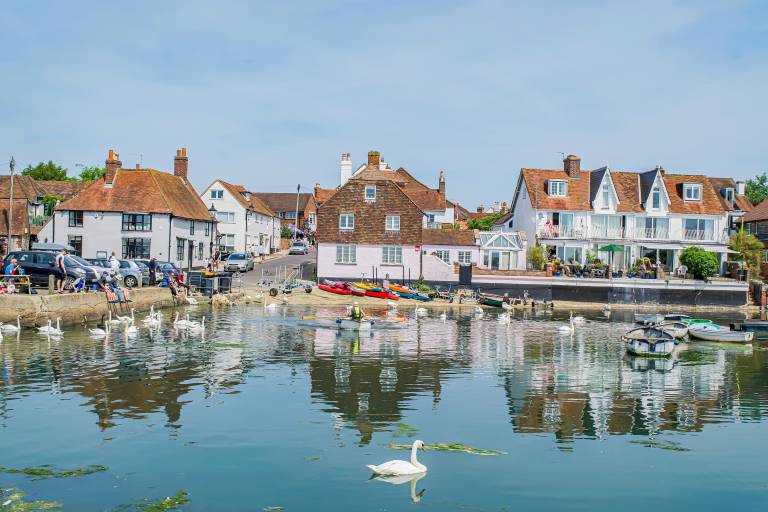 Stunning Emsworth Family Home Pass the Keys