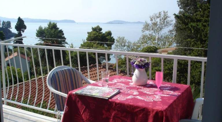 Pleasant holiday apartment with patio & garden | Close to the beach | Pet-friendly — photo 3