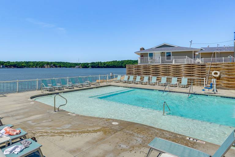 Margaritaville Lake Resort Home 1 Mi to Marina! — photo 4