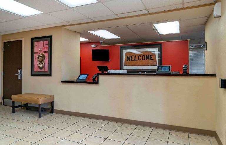 Extended Stay America Suites - Detroit - Ann Arbor - Briarwood Mall — photo 3