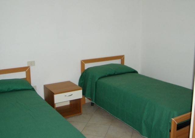 Holiday apartment with 2 rooms for 6 persons — photo 5