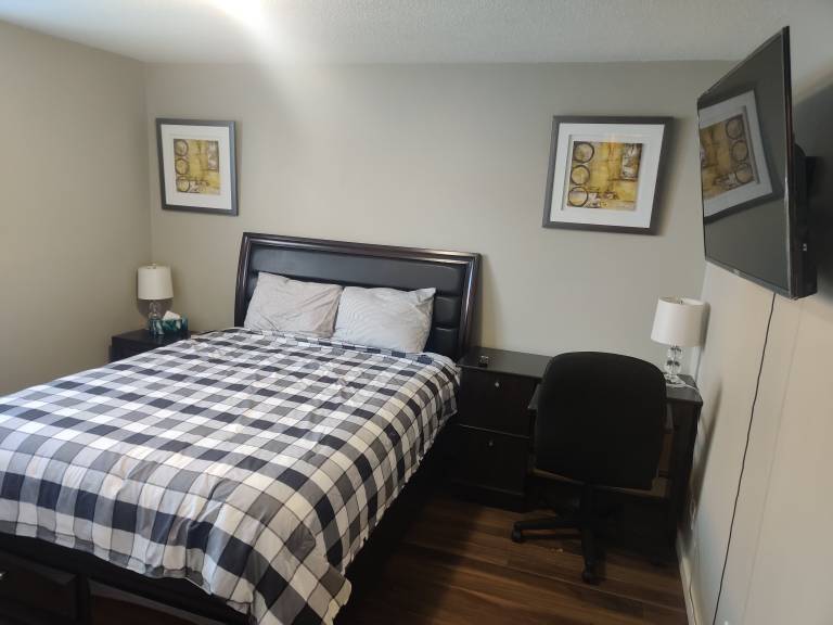 Condo  Regina