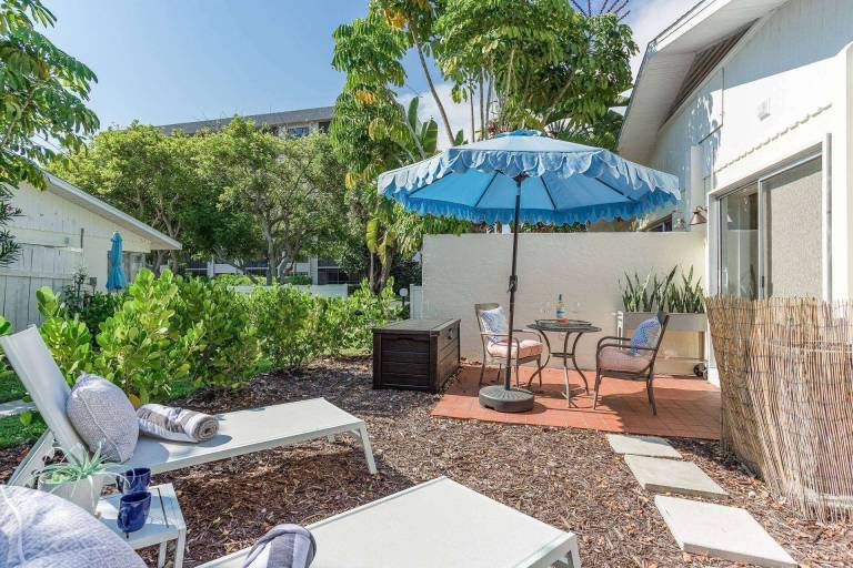 Condo  Lido Key