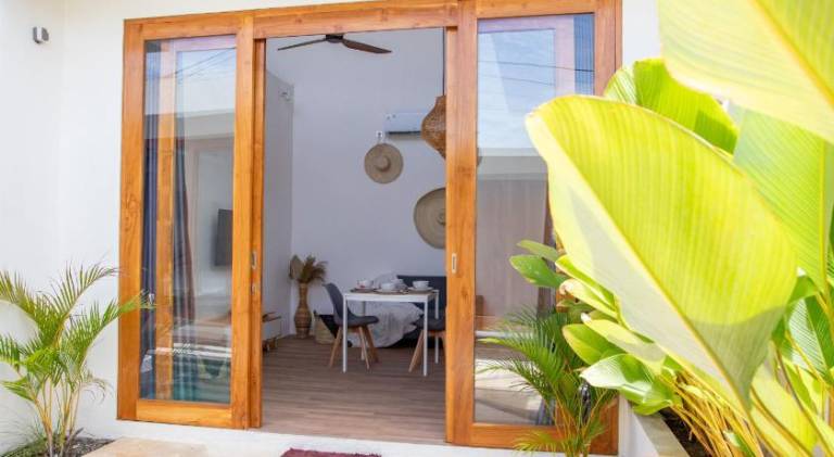 A12- Private Villa in Seminyak-Big Pool ALL NEW — photo 5