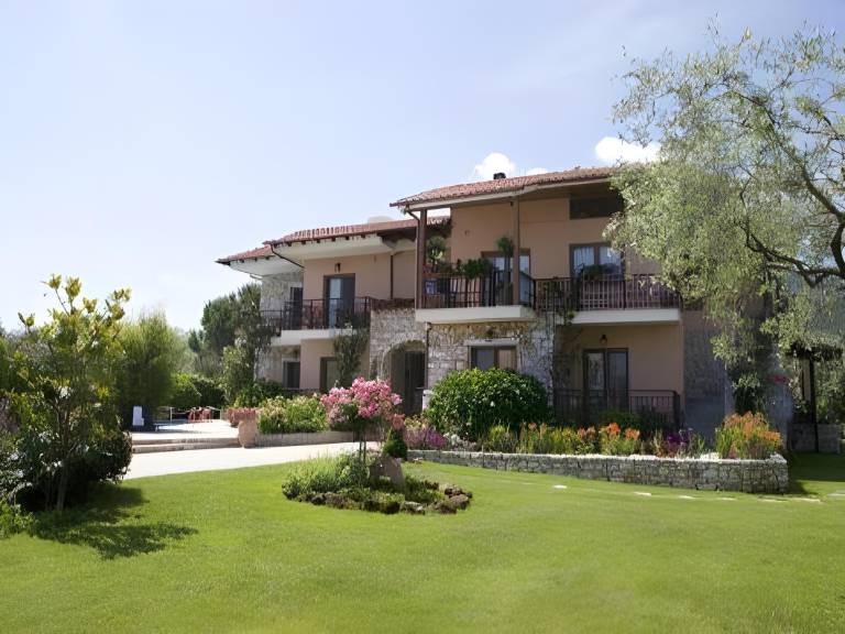 Nikoleta Hotel and Villas in Thasos