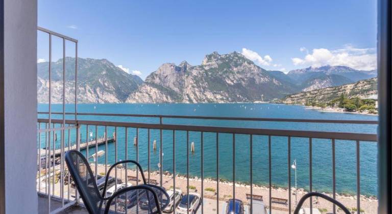 Lake Hotel Ifigenia — photo 3