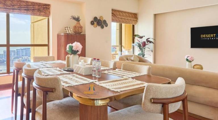 Beachfront 2BR, Sea & Ain Dubai View, JBR Walk Hosted by Desert City Stays — photo 4