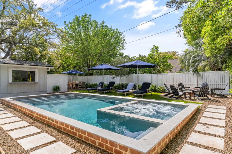 AmoroSEA - 1905 Bruce Drive — photo 2