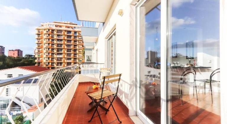 Holiday apartment with patio — photo 3