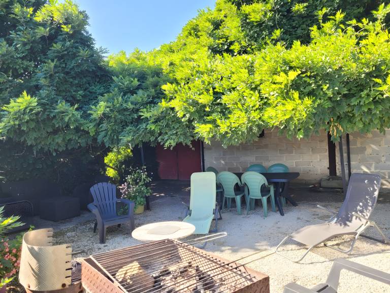 Child-friendly pleasant house with grill, yard & terrace | Garden view | Dogs allowed — photo 2