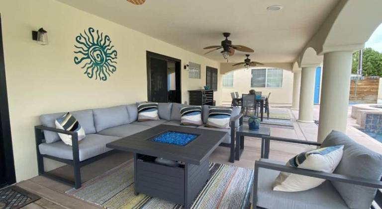 Vacation home with pool | Dogs allowed — photo 3