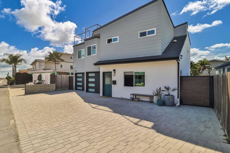 House  Ventura