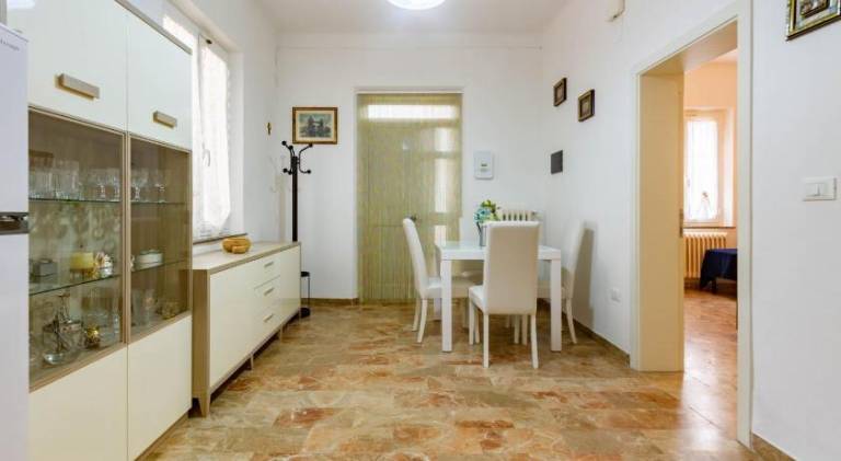 Rental apartment with 2 rooms for 6 persons — photo 5