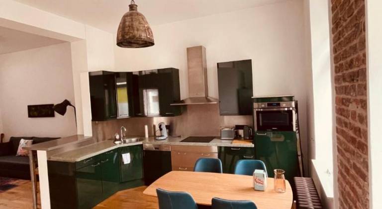 Apartment with patio | Next to Hohenzollern Bridge | Perfect for remote work — photo 5
