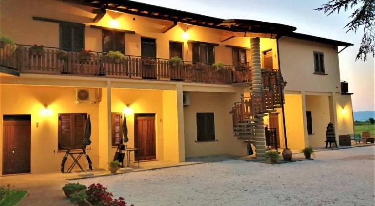 Vacation home with barbecue, pool & yard | Dogs allowed in Castiglione del Lago