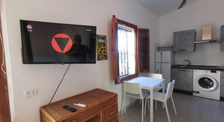 Pleasant holiday apartment with patio & garden | Next to the beach | Suitable for remote work | Pet-friendly — photo 4