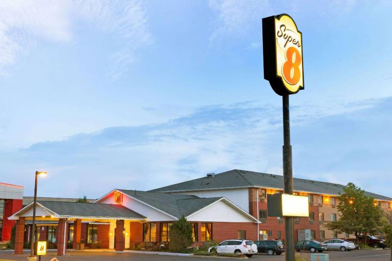 Super 8 By Wyndham S Jordan/Sandy/Slc Area — photo 4