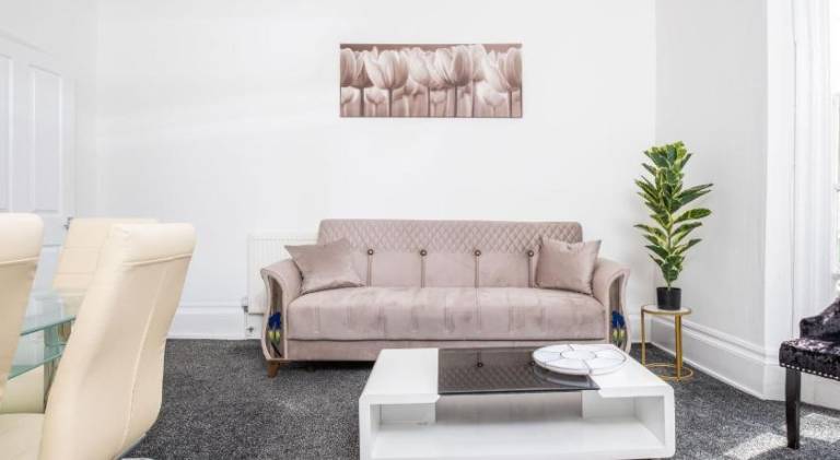 House | Close to Brighton Palace Pier | Next to the beach | Pet-friendly — photo 4