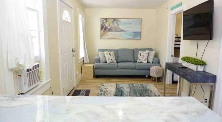 Apartment with 2 rooms for 6 persons — photo 2