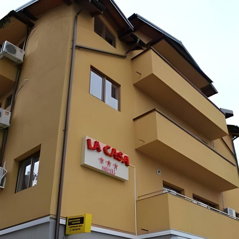 Serviced apartment  Bucureștii Noi
