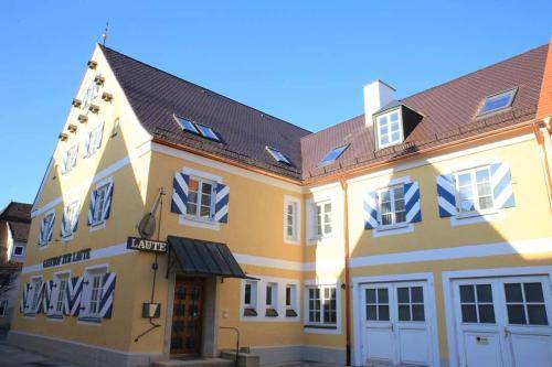 Hotel und Gasthof Zur Laute