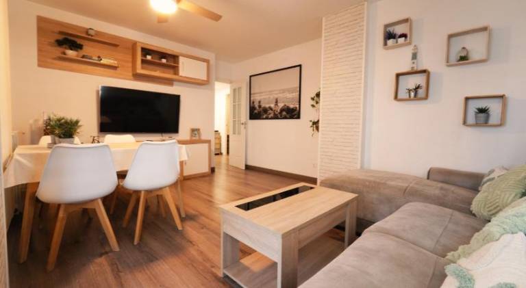SeaHomes Vacations - CORAL SUN in Fenals Beach — photo 2