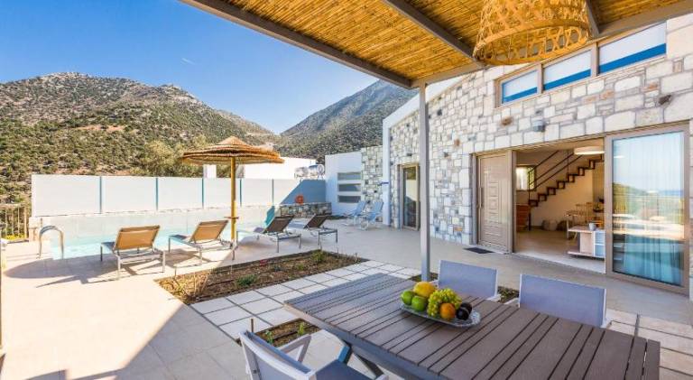 Family-friendly beautiful villa with patio, barbecue & private pool | Good for workation | Dogs allowed — photo 3