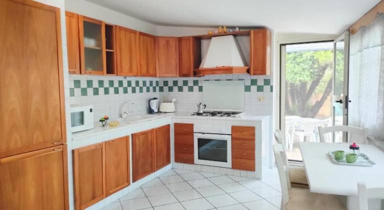 Villa with pool & jacuzzi | Pets allowed — photo 2