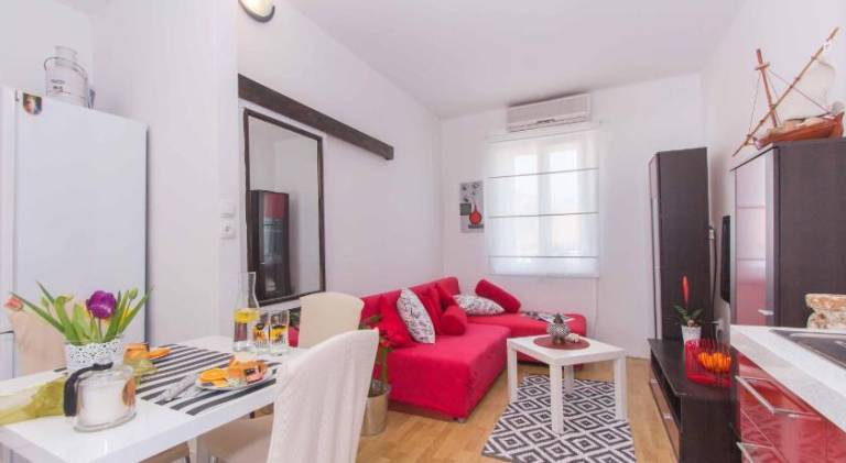 Rental apartment | Near Diocletian's Palace | Pets allowed — photo 4
