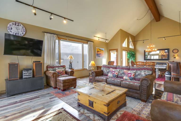 1 Mi to Keystone Lifts: Hot Tub Haven w/ Mtn Views — photo 3