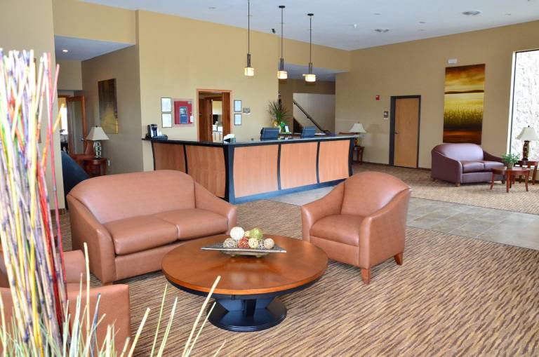 Cobblestone Inn & Suites - Newton — photo 2