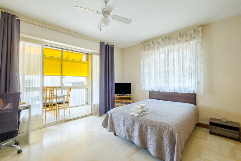 Studio with terrace & fast internet | Suitable for remote work in Menton