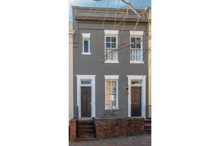 Bed and breakfast  Washington