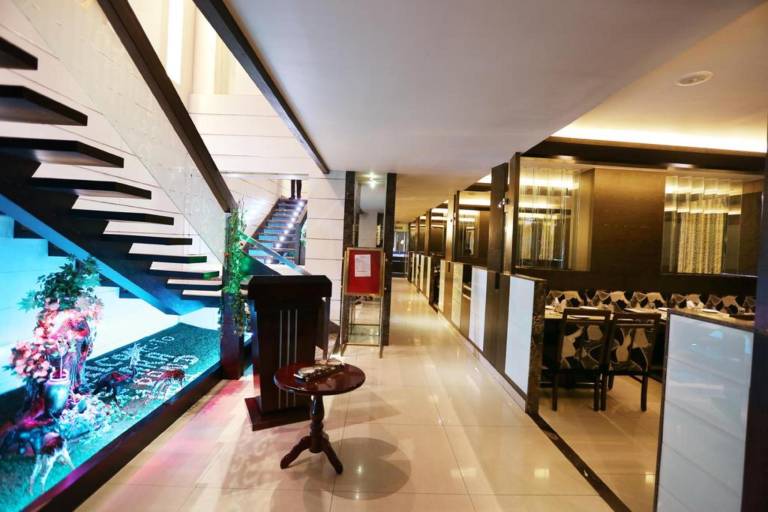 Hotel Sitara Grand Banjara Hills Hyderabad