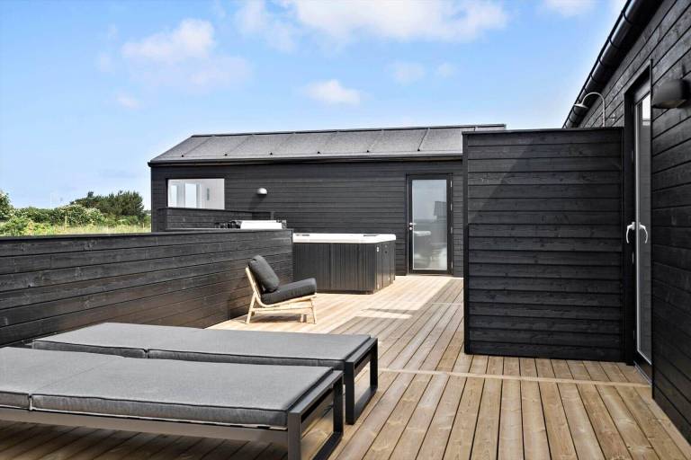 Fully equipped charming house with terrace, sauna & grill | Pets are welcome — photo 4