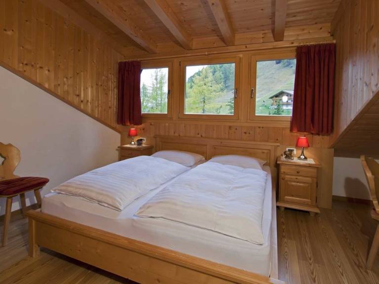 Ferienhaus mit Hund in Merch-linacia, Wolkenstein in Gröden für max. 3 Personen Ferienhaus mit Hund in Merch-linacia, Wolkenstein in Gröden für max. 3 Personen