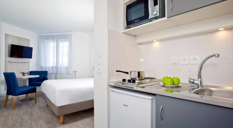 Serviced apartment for 127 persons — photo 3