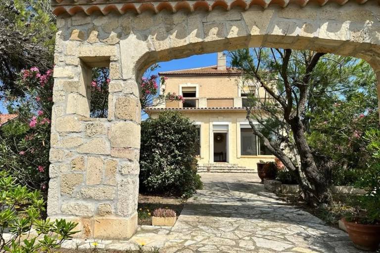 Villa  Frontignan