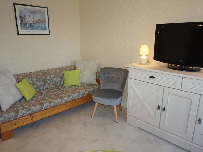 Apartment with 1 room for 4 persons — photo 4