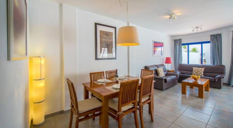 Charming villa with yard, barbecue & patio | Dogs allowed — photo 3