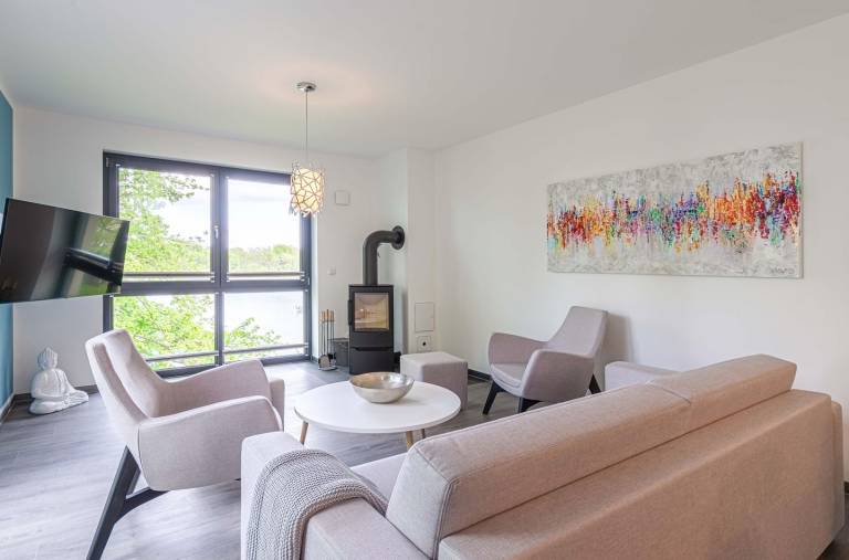 Moderne 5 Sterne Ferienwohnung "Fledermaus" mit Dachterrasse am Krakower See — photo 3