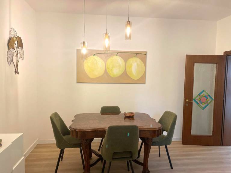Rental apartment with patio | City view — photo 2