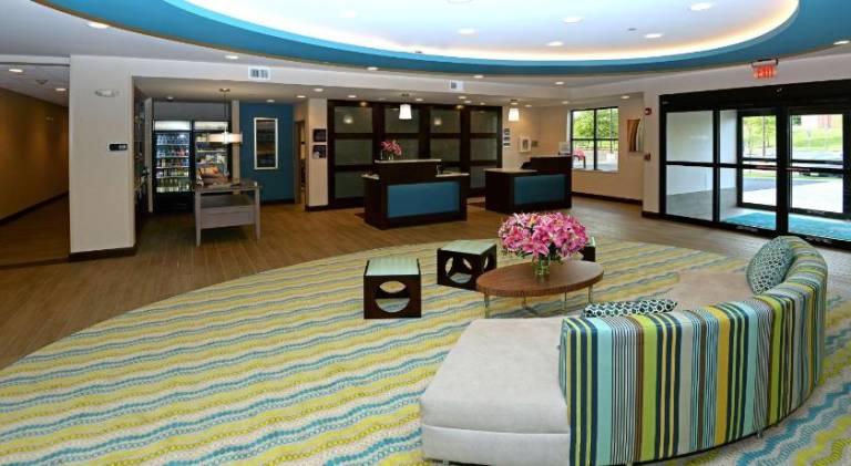 Homewood Suites by Hilton Cincinnati Mason — photo 3