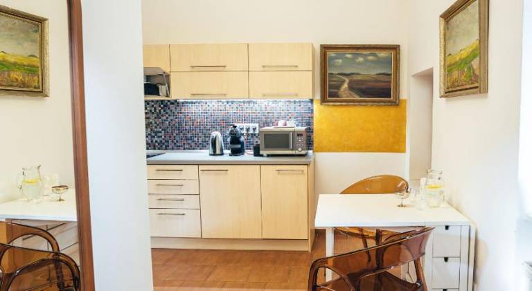 Family-friendly nice rental apartment with terrace, yard & BBQ | Next to the beach | Pets are welcome — photo 3