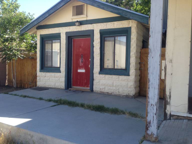 Cabin Lone Pine