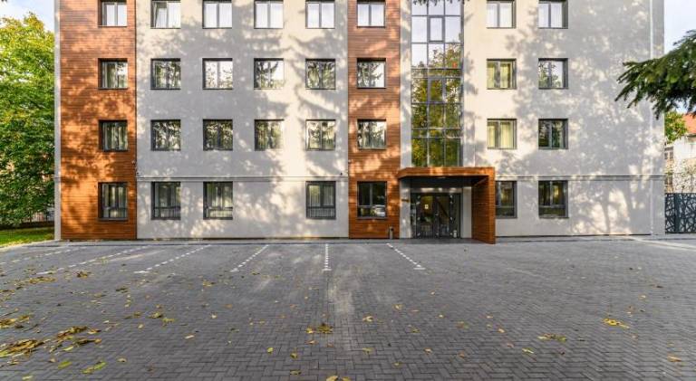 Lovely holiday apartment with yard & patio | Pet-friendly — photo 3