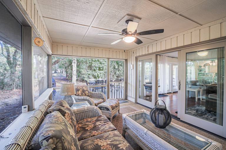 House with hot tub, barbecue & private pool | Nature view — photo 4