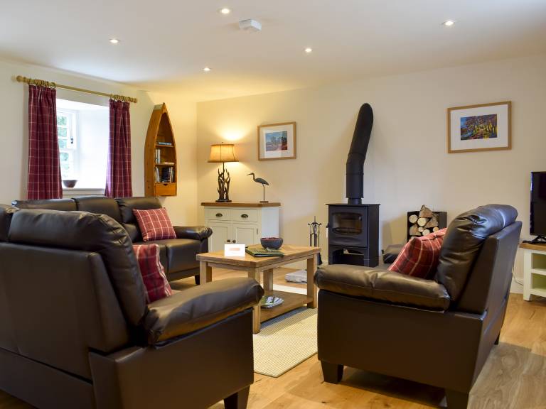 Child-friendly cottage with barbecue & garden | River view | Pets allowed — photo 3